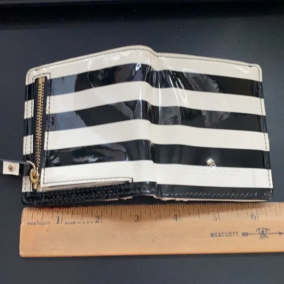 Kate Spade black and white wallet - Picture 6 of 7
